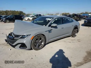 2022 Volkswagen Arteon SE R-Line with VIN WVWSR7ANXNE011678, listed as a Copart auction lot 46042105 with 71,953 mi miles and Salvage title. Bid and sale history available at DreamBid. Image 1.