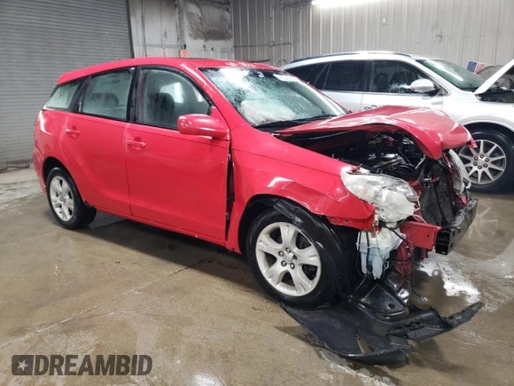2004 Toyota Matrix Std with VIN 2T1LR38E64C309441, listed as a Copart auction lot 45522565 with 261,705 mi miles and Salvage Title. Bid and sale history available at carsss.com. Image 4.