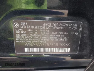 2007 BMW 3 Series 328i with VIN WBAVA37577NL14969, listed as a IAAI auction lot 41892650 with 184,240 mi miles and . Bid and sale history available at DreamBid. Image 9.