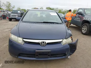 2006 Honda Civic LX z VIN JHMFA16566S000466, wystawiony jako IAAI lot #42213993 z przebiegiem 212 103 mil mil oraz . Historia ofert i sprzedaży dostępna na DreamBid. Obrazek 12.