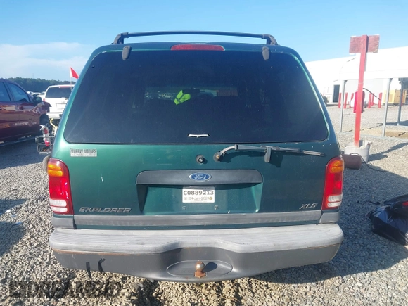 2000 Ford Explorer XLS z VIN 1FMZU62X3YUB73486, wystawiony jako IAAI lot #42542833 z przebiegiem 241 572 mil mil oraz . Historia ofert i sprzedaży dostępna na DreamBid. Obrazek 16.