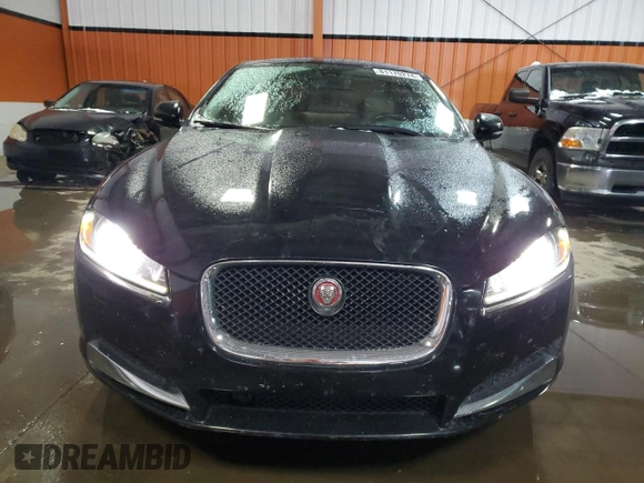 2015 Jaguar XF with VIN SAJXJ0EF4F8U86719, listed as a Copart auction lot 81170274 with 96,242 mi miles and Clean Title. Bid and sale history available at DreamBid. Image 5.