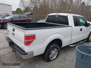 2014 Ford F-150 XL with VIN 1FTEX1CM8EFA47898, listed as a IAAI auction lot 41589839 with 267,323 mi miles. Bid and sale history available at carsss.com. Image 4.