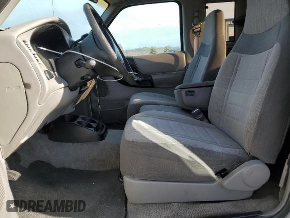 1997 Ford Ranger XLT with VIN 1FTCR14X0VPA93570, listed as a Copart auction lot 48251165 with 118,927 mi miles and Clean title. Bid and sale history available at DreamBid. Image 7.