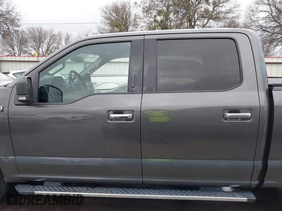 2018 Ford F-150 XL with VIN 1FTEW1EG9JKD22190, listed as a IAAI auction lot 41177846 with 139,624 mi miles. Bid and sale history available at carsss.com. Image 15.