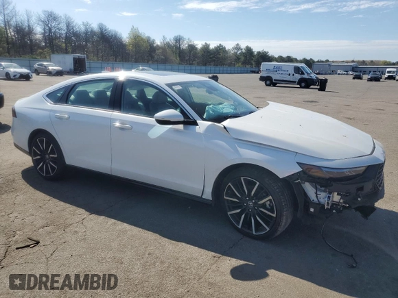 2023 Honda Accord Touring with VIN 1HGCY2F86PA068596, listed as a Copart auction lot 55878945 with 9,382 mi miles and Salvage title. Bid and sale history available at DreamBid. Image 4.