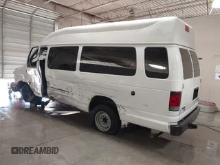 2011 Ford Econoline Cargo Commercial with VIN 1FTNS1EW0BDA60746, listed as a IAAI auction lot 41346661 with 117,363 mi miles. Bid and sale history available at carsss.com. Image 3.