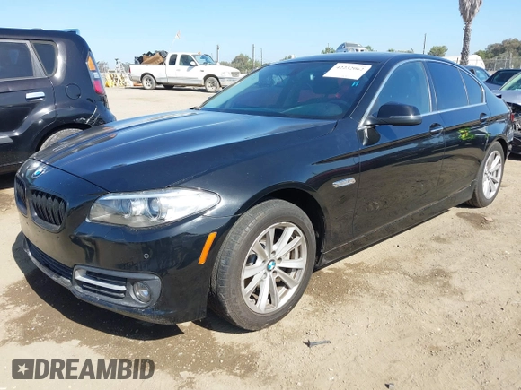 2015 BMW 5 Series 528i z VIN WBA5A5C57FD515826, wystawiony jako IAAI lot #42232062 z przebiegiem 80 641 mil mil oraz . Historia ofert i sprzedaży dostępna na DreamBid. Obrazek 17.