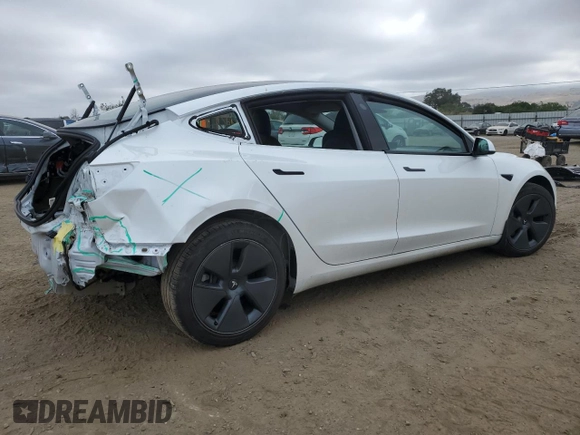 2022 Tesla Model 3 Long Range z VIN 5YJ3E1EB4NF161314, wystawiony jako Copart lot #57060725 z przebiegiem 19 215 mil mil oraz Szkoda całkowita • Salvage title. Historia ofert i sprzedaży dostępna na DreamBid. Obrazek 3.