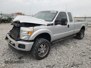 2011 Ford F-350 z VIN 1FT7X3B66BEB14829, wystawiony jako Copart lot #53704865 z przebiegiem 226 592 mil mil oraz Szkoda całkowita • Salvage title. Historia ofert i sprzedaży dostępna na DreamBid. Obrazek 1.