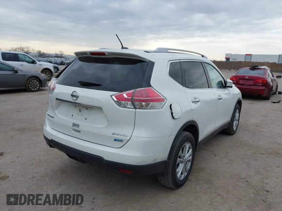 2014 Nissan Rogue S with VIN 5N1AT2MV5EC773061, listed as a IAAI auction lot 41572852 with 175,899 mi miles. Bid and sale history available at carsss.com. Image 4.