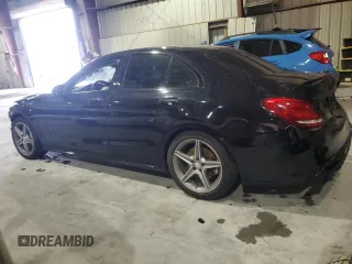 2017 Mercedes-Benz C 43 AMG z VIN 55SWF6EB2HU212223, wystawiony jako Copart lot #56360725 z przebiegiem Nie podano mil oraz Czysty tytuł • Clean title. Historia ofert i sprzedaży dostępna na DreamBid. Obrazek 2.