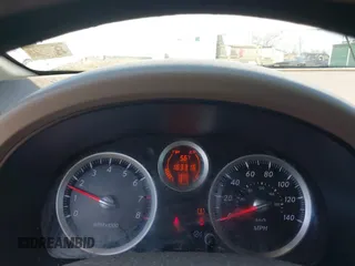 2011 Nissan Sentra 2.0 z VIN 3N1AB6AP0BL678737, wystawiony jako IAAI lot #41773731 z przebiegiem 163 316 mil mil oraz . Historia ofert i sprzedaży dostępna na DreamBid. Obrazek 7.