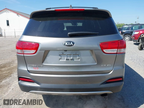 2016 Kia Sorento EX with VIN 5XYPHDA54GG087396, listed as a IAAI auction lot 42242484 with 110,980 mi miles and . Bid and sale history available at DreamBid. Image 16.