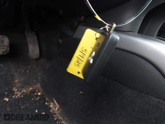 2010 Mitsubishi Outlander SE with VIN JA4AS3AW8AZ005036, listed as a IAAI auction lot 42184336 with 224,226 mi miles and . Bid and sale history available at DreamBid. Image 11.