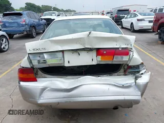 1998 Lexus ES 300 with VIN JT8BF28GXW0106483, listed as a IAAI auction lot 42177092 with Not provided miles and . Bid and sale history available at DreamBid. Image 17.