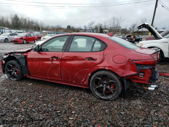 2018 Alfa Romeo Giulia Quadrifoglio with VIN ZARFAEAV9J7579163, listed as a Copart auction lot 71178432 with 11,996 mi miles. Bid and sale history available at carsss.com. Image 2.