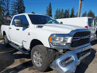 2024 Ram 2500 Big Horn with VIN 3C6UR5DL4RG303436, listed as a IAAI auction lot 41550373 with 18,075 mi miles. Bid and sale history available at carsss.com. Image 1.