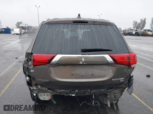 2018 Mitsubishi Outlander SE с VIN JA4AD3A3XJZ020282, выставлен на аукционе IAAI как лот 41516525 с пробегом 96 790 миль миль и . История ставок и продаж доступна на DreamBid. Изображение 17.