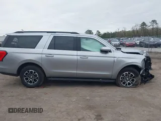 2024 Ford Expedition Max XLT z VIN 1FMJK1J84REA24967, wystawiony jako IAAI lot #41934342 z przebiegiem 39 188 mil mil oraz . Historia ofert i sprzedaży dostępna na DreamBid. Obrazek 13.