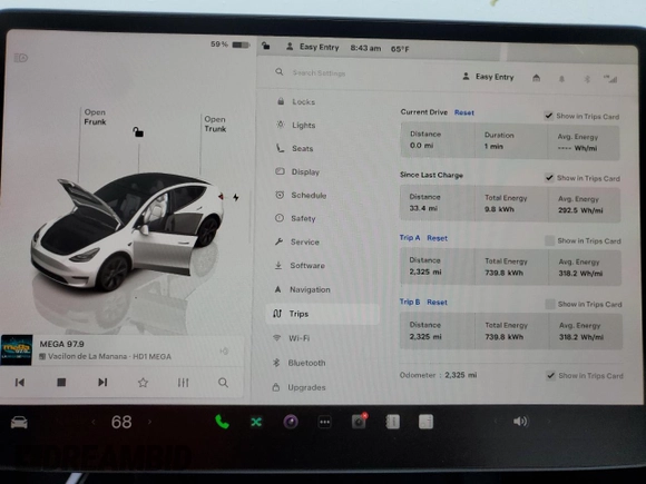 2024 Tesla Model Y Long Range with VIN 7SAYGDEE2RA329081, listed as a Copart auction lot 57254265 with 2,325 mi miles and Salvage title. Bid and sale history available at DreamBid. Image 9.
