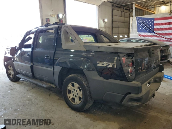 2003 Chevrolet Avalanche with VIN 3GNEK13T63G246828, listed as a Copart auction lot 64102984 with 0 mi miles and Salvage Title. Bid and sale history available at carsss.com. Image 2.