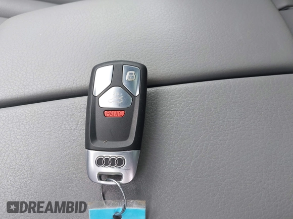 2019 Audi Q7 Premium Plus с VIN WA1LHAF77KD038525, выставлен на аукционе IAAI как лот 41736141 с пробегом 38 928 миль миль и . История ставок и продаж доступна на DreamBid. Изображение 11.