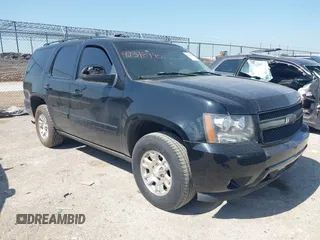 2007 Chevrolet Tahoe LTZ with VIN 1GNFC13047R286757, listed as a IAAI auction lot 42318990 with 240,729 mi miles and . Bid and sale history available at DreamBid. Image 1.