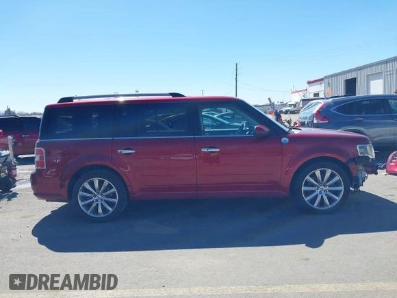 2015 Ford Flex Limited w/EcoBoost with VIN 2FMHK6DT2FBA05532, listed as a IAAI auction lot 41869491 with 84,985 mi miles. Bid and sale history available at carsss.com. Image 14.