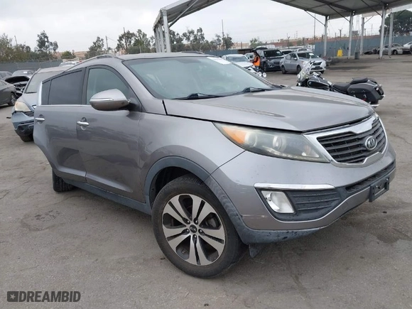 2011 Kia Sportage EX with VIN KNDPC3A28B7020336, listed as a IAAI auction lot 40695895 with 160,104 mi miles. Bid and sale history available at carsss.com. Image 1.