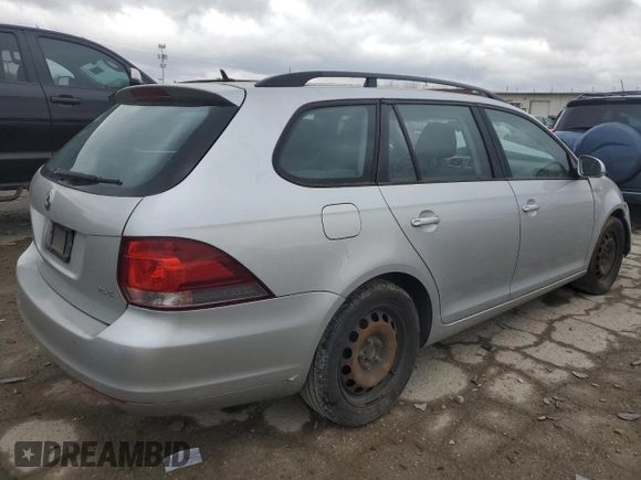 2013 Volkswagen Jetta SportWagen S with VIN 3VWPP7AJ7DM647716, listed as a Copart auction lot 49524925 with 139,153 mi miles and Salvage Title. Bid and sale history available at carsss.com. Image 3.