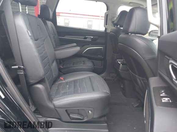 2023 Kia Telluride SX Prestige z VIN 5XYP5DGC4PG326055, wystawiony jako IAAI lot #42667122 z przebiegiem 31 303 mil mil oraz . Historia ofert i sprzedaży dostępna na DreamBid. Obrazek 8.
