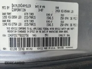 2007 Dodge Caravan SE z VIN 1D4GP25E77B222756, wystawiony jako Copart lot #54659715 z przebiegiem 230 015 mil mil oraz Szkoda całkowita • Salvage title. Historia ofert i sprzedaży dostępna na DreamBid. Obrazek 13.