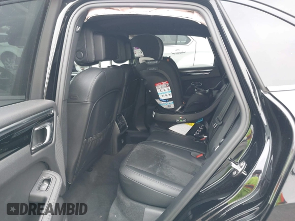 2021 Porsche Macan z VIN WP1AA2A51MLB08718, wystawiony jako IAAI lot #42163400 z przebiegiem 29 447 mil mil oraz . Historia ofert i sprzedaży dostępna na DreamBid. Obrazek 8.