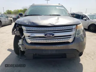 2011 Ford Explorer XLT z VIN 1FMHK8D83BGA51137, wystawiony jako Copart lot #50527015 z przebiegiem 161 554 mil mil oraz Szkoda całkowita • Salvage title. Historia ofert i sprzedaży dostępna na DreamBid. Obrazek 5.