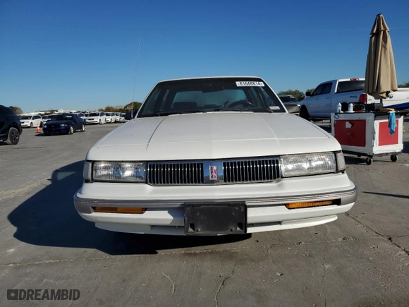 1996 Oldsmobile Ciera 1SA + VX5 with VIN 1G3AJ55M2T6364559, listed as a Copart auction lot 81648814 with NaN miles and Clean Title. Bid and sale history available at carsss.com. Image 5.