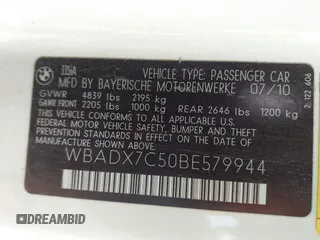 2011 BMW 3 Series 335i with VIN WBADX7C50BE579944, listed as a IAAI auction lot 42111612 with Not Provided miles and . Bid and sale history available at carsss.com. Image 9.