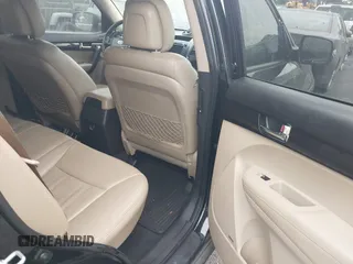 2013 Kia Sorento EX z VIN 5XYKU4A6XDG330770, wystawiony jako IAAI lot #42226062 z przebiegiem 184 705 mil mil oraz . Historia ofert i sprzedaży dostępna na DreamBid. Obrazek 8.