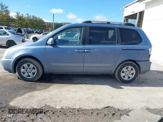 2007 Kia Sedona with VIN KNDMB133576126515, listed as a IAAI auction lot 41497785 with 112,034 mi miles. Bid and sale history available at carsss.com. Image 14.