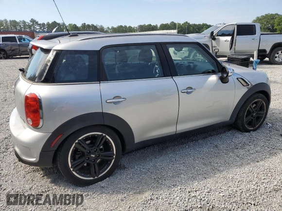 2012 MINI Countryman S with VIN WMWZC3C56CWM27480, listed as a Copart auction lot 63799985 with 143,173 mi miles and Clean title. Bid and sale history available at DreamBid. Image 3.