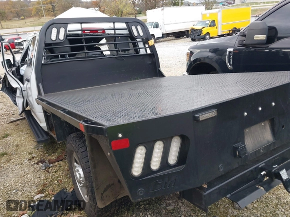 2022 Ram 2500 Tradesman z VIN 3C6UR5HL8NG237753, wystawiony jako IAAI lot #40798801 z przebiegiem Nie podano mil oraz . Historia ofert i sprzedaży dostępna na DreamBid. Obrazek 3.