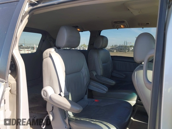 2004 Toyota Sienna XLE with VIN 5TDZA22C14S210679, listed as a IAAI auction lot 42242214 with 148,178 mi miles and . Bid and sale history available at DreamBid. Image 8.