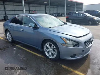 2012 Nissan Maxima S z VIN 1N4AA5AP5CC836051, wystawiony jako IAAI lot #42283647 z przebiegiem 208 231 mil mil oraz . Historia ofert i sprzedaży dostępna na DreamBid. Obrazek 1.