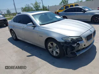 2013 BMW 5 Series 528i with VIN WBAXG5C57DD229608, listed as a IAAI auction lot 41999493 with 147,003 mi miles and . Bid and sale history available at carsss.com. Image 1.