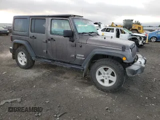 2018 Jeep Wrangler JK Unlimited Sport S with VIN 1C4BJWDG7JL814744, listed as a Copart auction lot 77830714 with 130,229 mi miles and Salvage Title. Bid and sale history available at carsss.com. Image 4.
