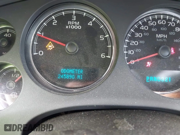 2007 Chevrolet Avalanche 1LT with VIN 3GNEC12077G137899, listed as a IAAI auction lot 41526144 with 245,890 mi miles and . Bid and sale history available at DreamBid. Image 15.