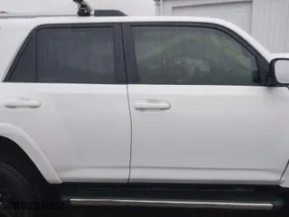 2020 Toyota 4Runner SR5 with VIN JTEBU5JR7L5804063, listed as a IAAI auction lot 41553537 with 63,769 mi miles. Bid and sale history available at carsss.com. Image 13.