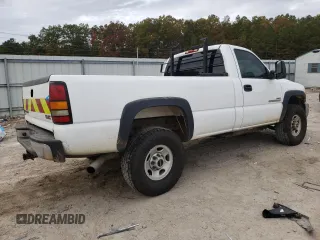 2004 GMC Sierra 1500 with VIN 1GTHC24204E339688, listed as a Copart auction lot 77595054 with 230,719 mi miles and Clean Title. Bid and sale history available at DreamBid. Image 3.