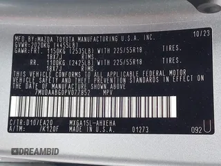2023 Toyota Corolla Cross XLE z VIN 7MUDAABG0PV077852, wystawiony jako IAAI lot #41313640 z przebiegiem 23 201 mil mil oraz . Historia ofert i sprzedaży dostępna na DreamBid. Obrazek 9.