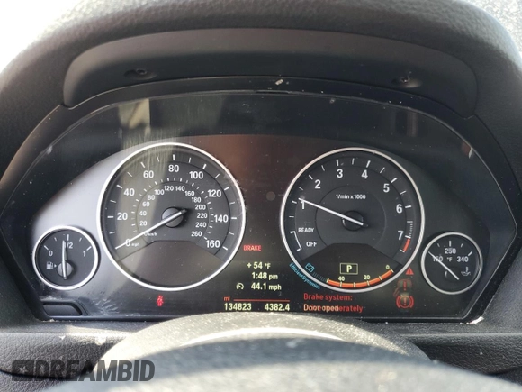 2014 BMW 3 Series 328i xDrive with VIN WBA3B3C58EJ977546, listed as a Copart auction lot 53090185 with 134,823 mi miles and Salvage Title. Bid and sale history available at DreamBid. Image 9.